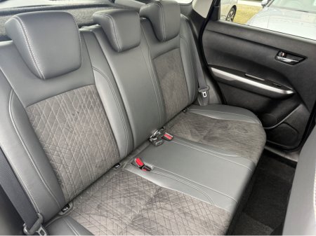 2019 Suzuki Vitara - thumbnail 11