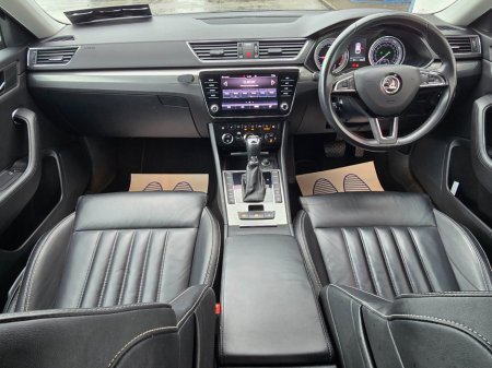 2020 Skoda Superb - thumbnail 17