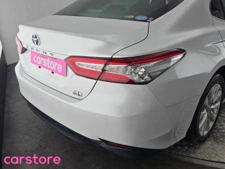 2019 Toyota Camry - thumbnail 15