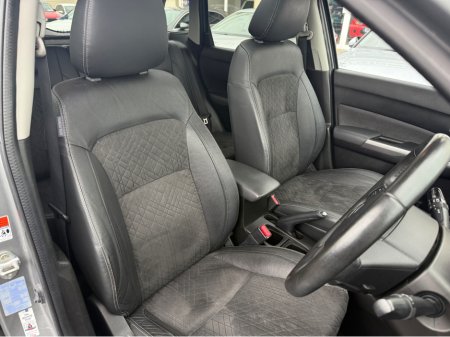 2019 Suzuki Vitara - thumbnail 10