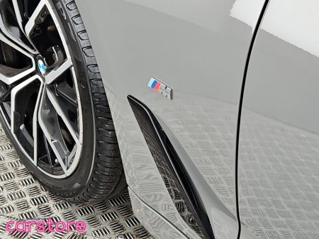 2021 BMW 5 Series - photo 17