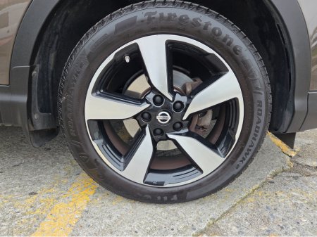 2017 Nissan Qashqai ** DEPOSIT TAKEN ** 1.5 SV PREMIUM E6 4DR €15,950 thumbnail