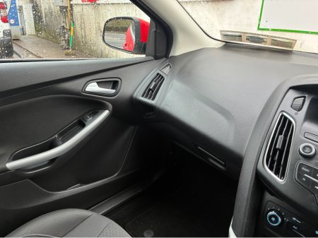 2017 Ford Focus 5DR 1.5 TD 95PS 6SPEED 4DR €14,900 thumbnail