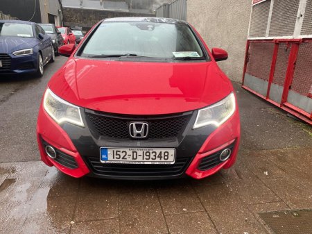 2015 Honda Civic 5DR 1.6 I-DTEC EXECUTIVE 4DR €9,995 thumbnail