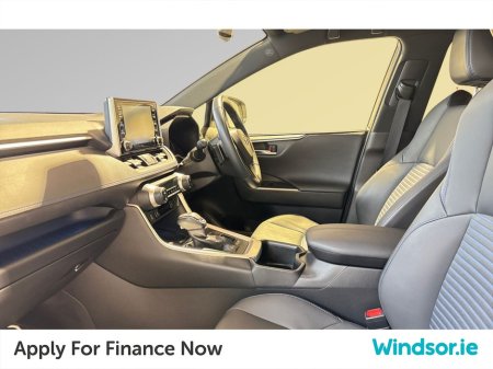 2022 Toyota Rav4 2.5 Hybrid Sport 2WD €41,995 thumbnail