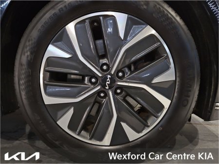 2023 Kia EV6 - thumbnail 9