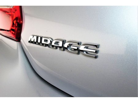 2019 Mitsubishi Mirage - thumbnail 21