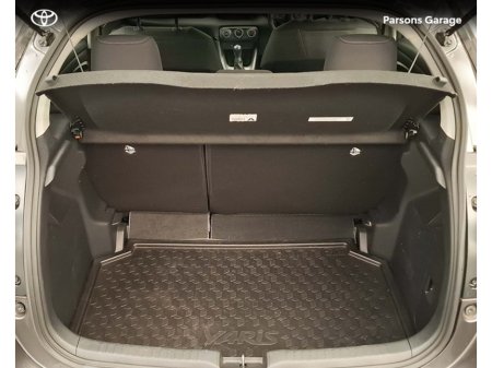 2023 Toyota Yaris - thumbnail 12