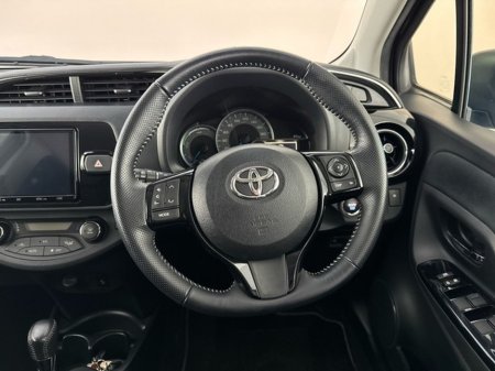 2019 Toyota Yaris HYBRID GR SPORT €17,950 thumbnail