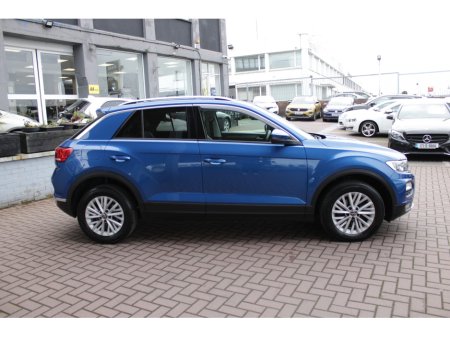 2022 Volkswagen T-Roc - thumbnail 3