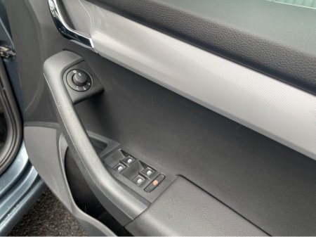 2017 Skoda Octavia AMBITION 1.0 TSI 115HP 4DR €13,250 thumbnail