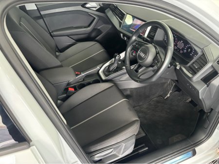 2020 Audi A1 - thumbnail 5