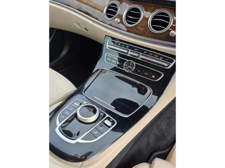 2018 Mercedes-Benz E Class - thumbnail 20