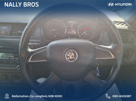 2014 Skoda Rapid - thumbnail 10