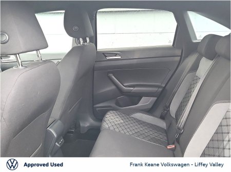 2022 Volkswagen Taigo R-LINE AUTO 1.0 TSI 110HP €25,995 thumbnail