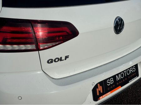 2019 Volkswagen Golf 1.6 TDI MATCH 115PS 5DR €15,995 thumbnail