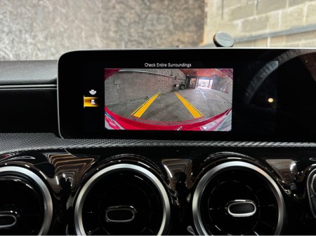 2019 Mercedes-Benz 180 - thumbnail 12