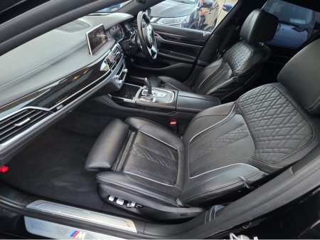 2018 BMW 7 Series 740D M-SPORT X-DRIVE HUGE SPEC ONLY 50 K KMS thumbnail