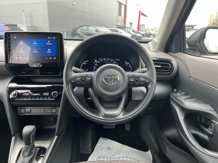 2024 Toyota Yaris Cross - thumbnail 9