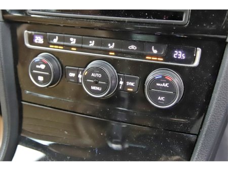 2014 Volkswagen Golf 1.4 TSI DSG 150HP HIGHLINE *FULL BROWN LEATHER*SAT NAV*REVERSE CAM* €13,890 thumbnail