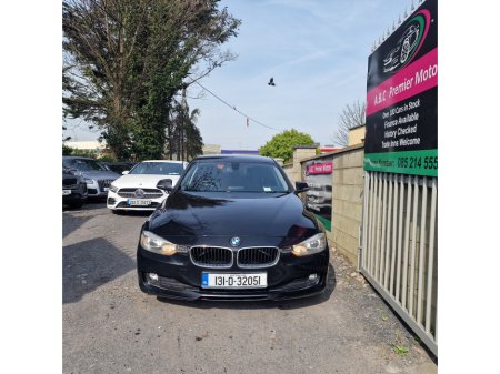 2013 BMW 3 Series - thumbnail 4