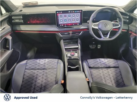 2025 Volkswagen Tiguan - thumbnail 2