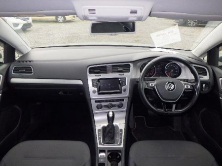 2015 Volkswagen Golf TSI ComfortLine BlueMotionTechnology €12,500 thumbnail