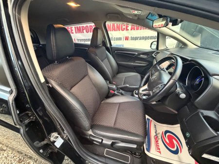 2017 Honda Fit  €13,990 thumbnail