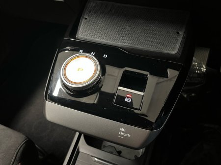 2024 MG 4 - thumbnail 4