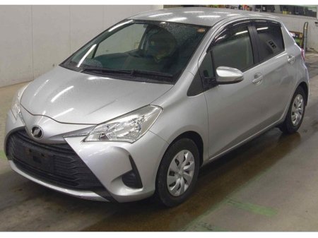 2017 Toyota Yaris - photo 2