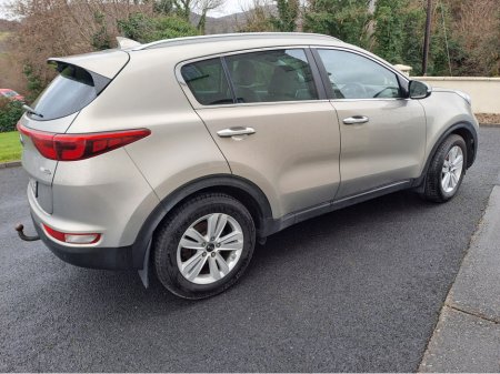 2017 Kia Sportage 1.7 PLATINUM 5DR €15,500 thumbnail