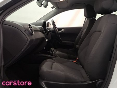 2017 Audi A1 - thumbnail 9