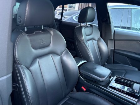 2018 Audi Q8 - thumbnail 11