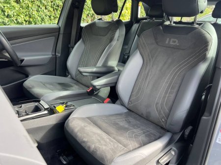 2023 Volkswagen ID.4 - thumbnail 6