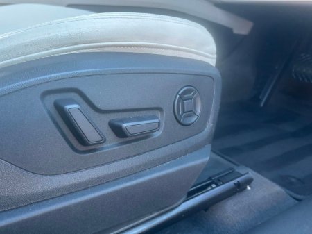 2021 Audi e-tron 50 QUATTRO IVORY LEATHER INTERIOR €27,995 thumbnail