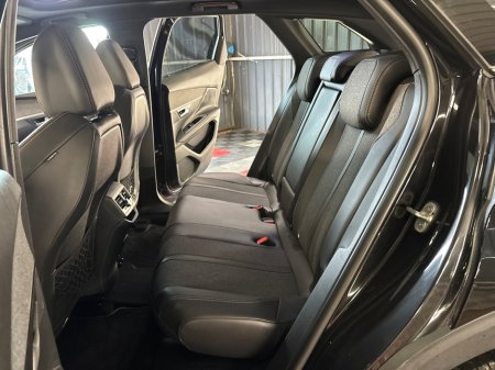 2017 Peugeot 3008 - thumbnail 15