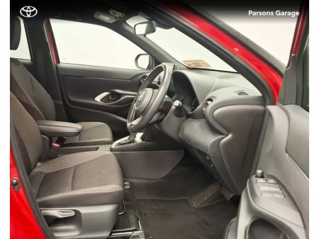 2023 Toyota Yaris Cross - thumbnail 8