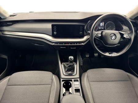 2023 Skoda Octavia - thumbnail 8