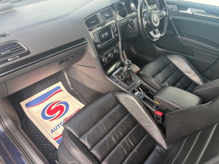 2016 Volkswagen Golf - thumbnail 17