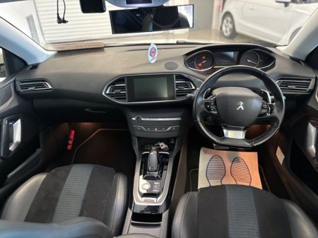 2019 Peugeot 308 1.5 BlueHDi 130bhp Auto Allure €13,950 thumbnail