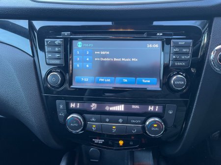 2014 Nissan Qashqai 1.5 DSL SVE €6,950 thumbnail