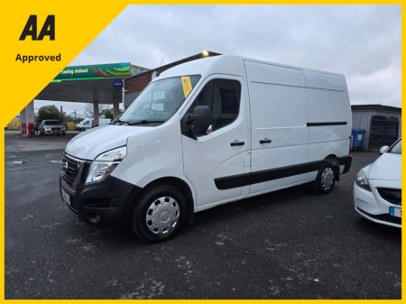 2020 Nissan NV400 - view 2