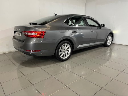 2022 Skoda Superb AMBITION 2.0 TDI 150HP FULL SERVICE HISTORY €22,950