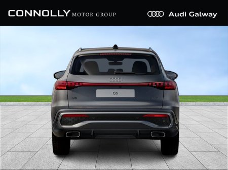 2026 Audi Q5 E-HYBRID S-LINE QUATTRO A/T €73,850 thumbnail
