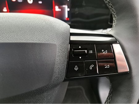 2025 Opel Astra ELEGANCE 1.2TURBO 110BHP **REVERSING CAMERA** €29,950 thumbnail