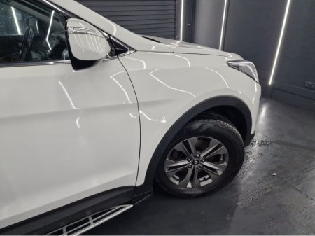 2014 Hyundai Santa Fe - thumbnail 5