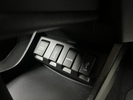 2019 Honda HR-V 1.5 i-VTEC ES €15,950 thumbnail