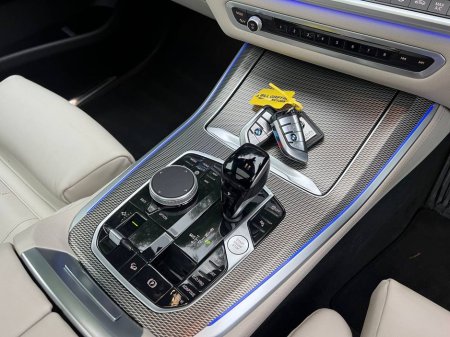 2022 BMW X5 M-SPORT PRO XDRIVE30d * HUGE SPEC * // OPENING PAN ROOF // SERVICE HISTORY // COMFORT PACKAGE €69,900 thumbnail