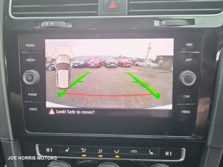 2020 Volkswagen Golf - thumbnail 24