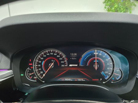 2018 BMW 5 Series - thumbnail 31